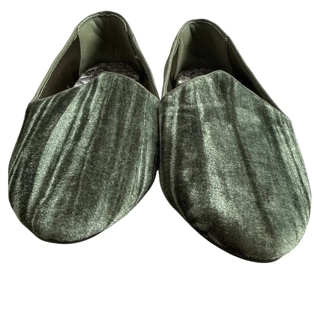 Birdies The Heron Velvet Loafer Flats in Olivine Size 6.5